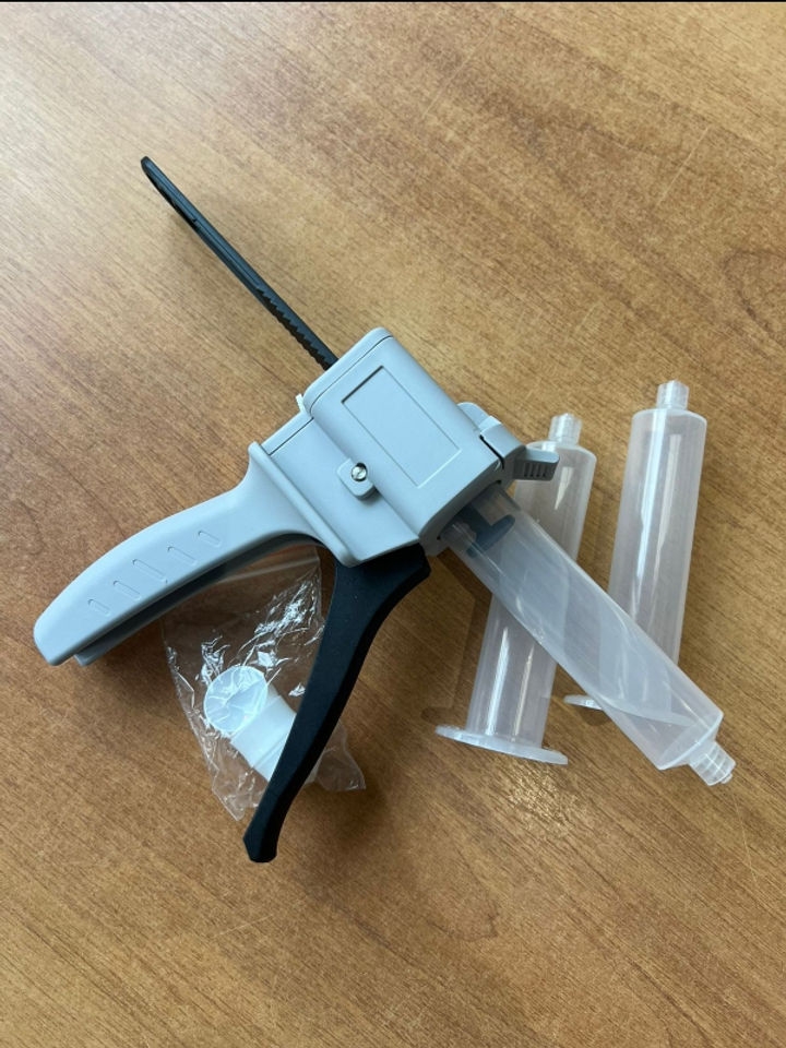 Пистолет для УД2 с 3мя сменными шприцами